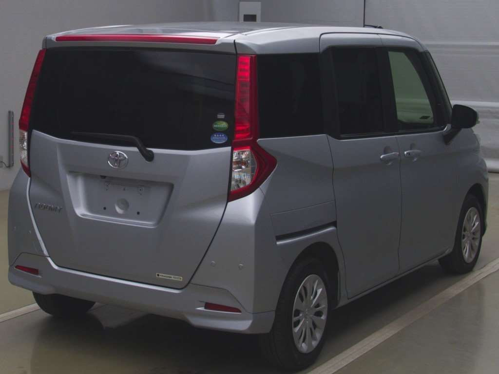 2020 Toyota Roomy M900A[1]