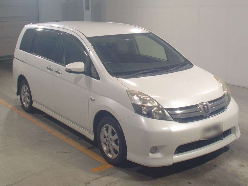 2013 Toyota Isis ZGM10W[2]