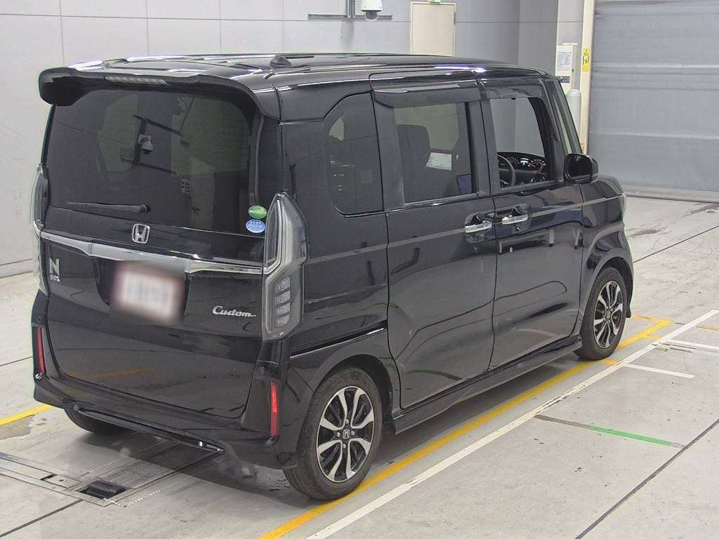 2019 Honda N-BOX CUSTOM JF3[1]