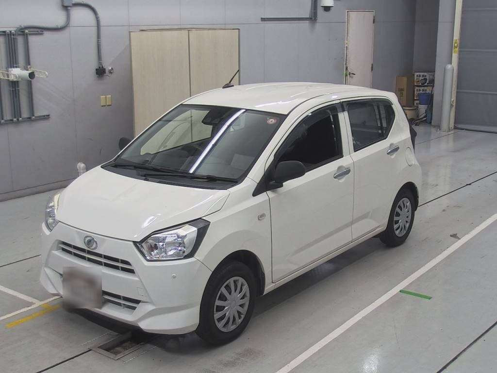 2017 Daihatsu Mira es LA350S[0]