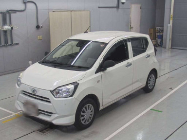 2017 Daihatsu Mira es