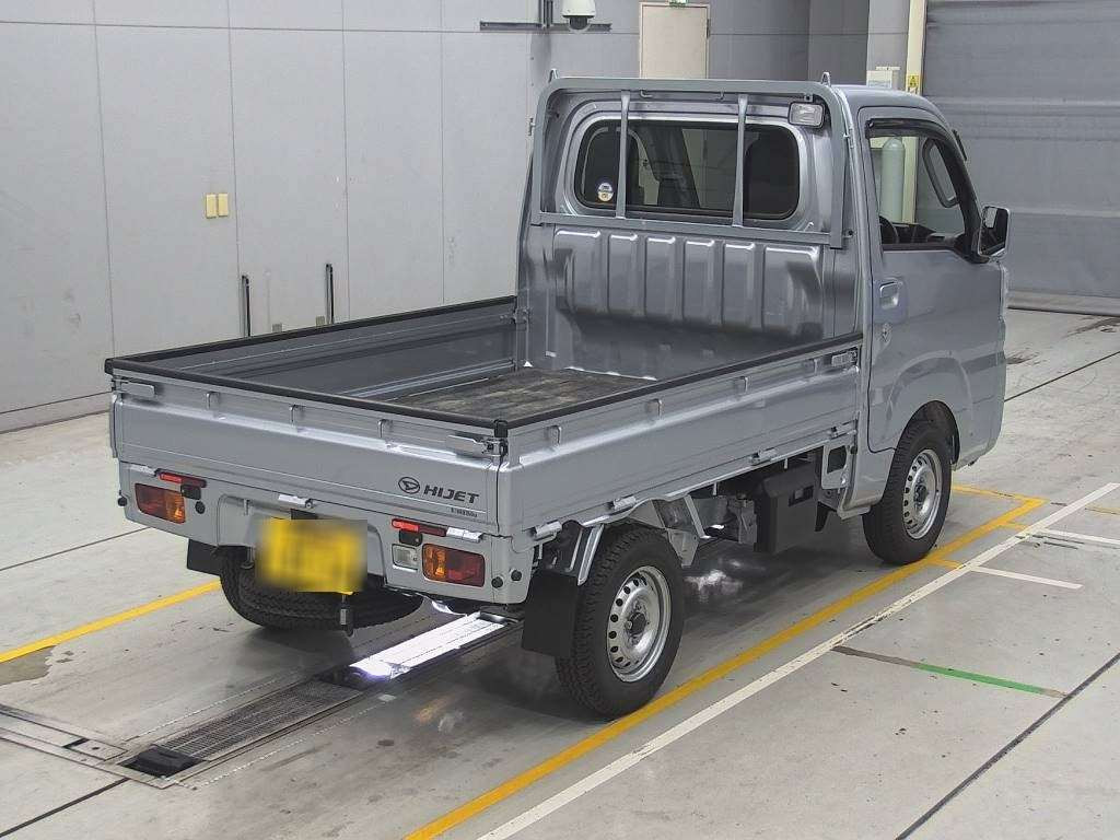 2020 Daihatsu Hijet Truck S510P[1]