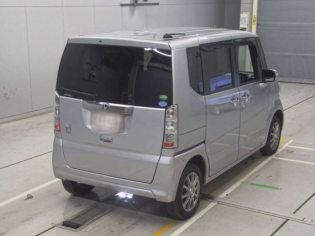 2016 Honda N-BOX JF2[1]