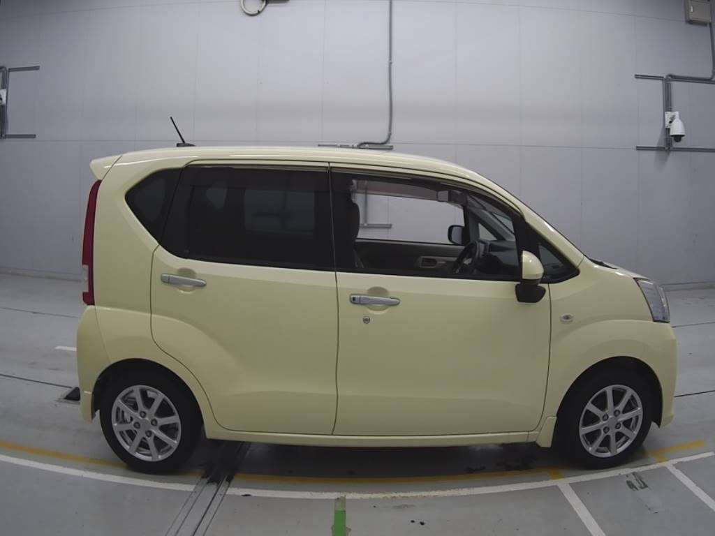 2015 Daihatsu Move LA150S[2]