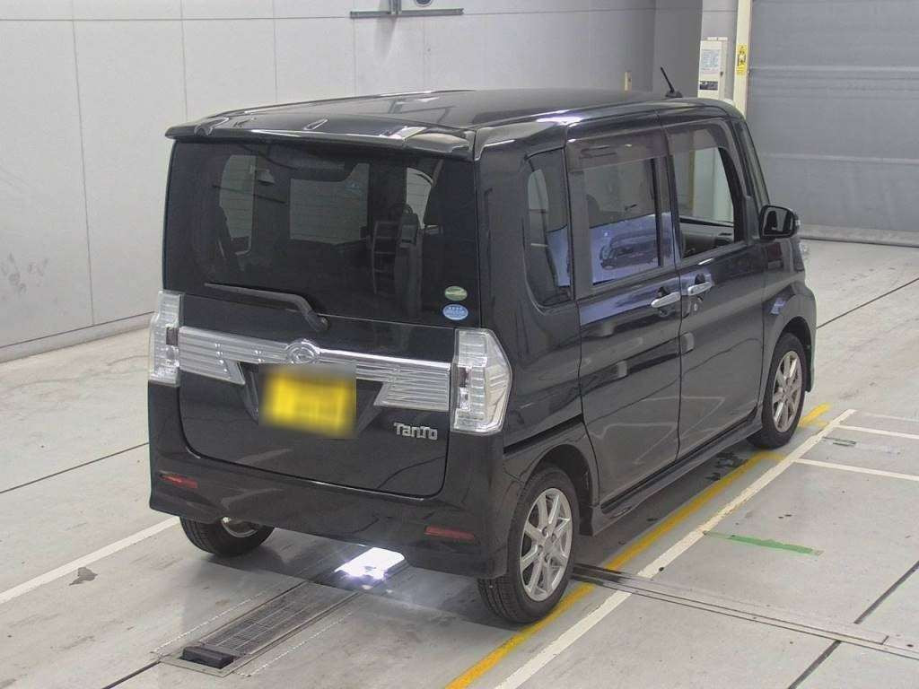 2016 Daihatsu Tanto LA600S[1]