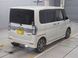 2018 Daihatsu Tanto