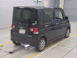 2012 Daihatsu Tanto