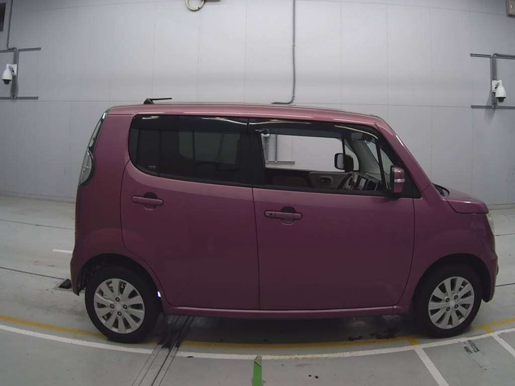 2013 Suzuki MR WAGON Wit MF33S[2]