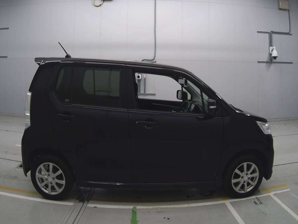 2013 Suzuki WAGON R STINGRAY MH34S[2]