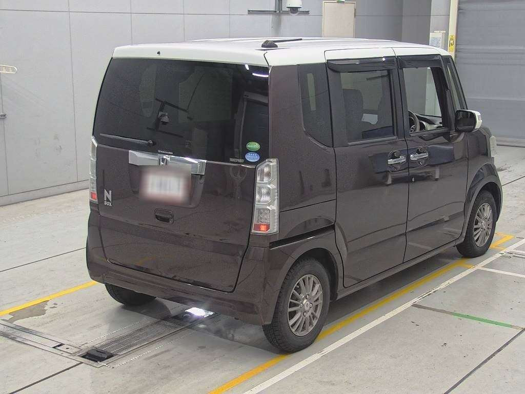 2016 Honda N-BOX JF1[1]