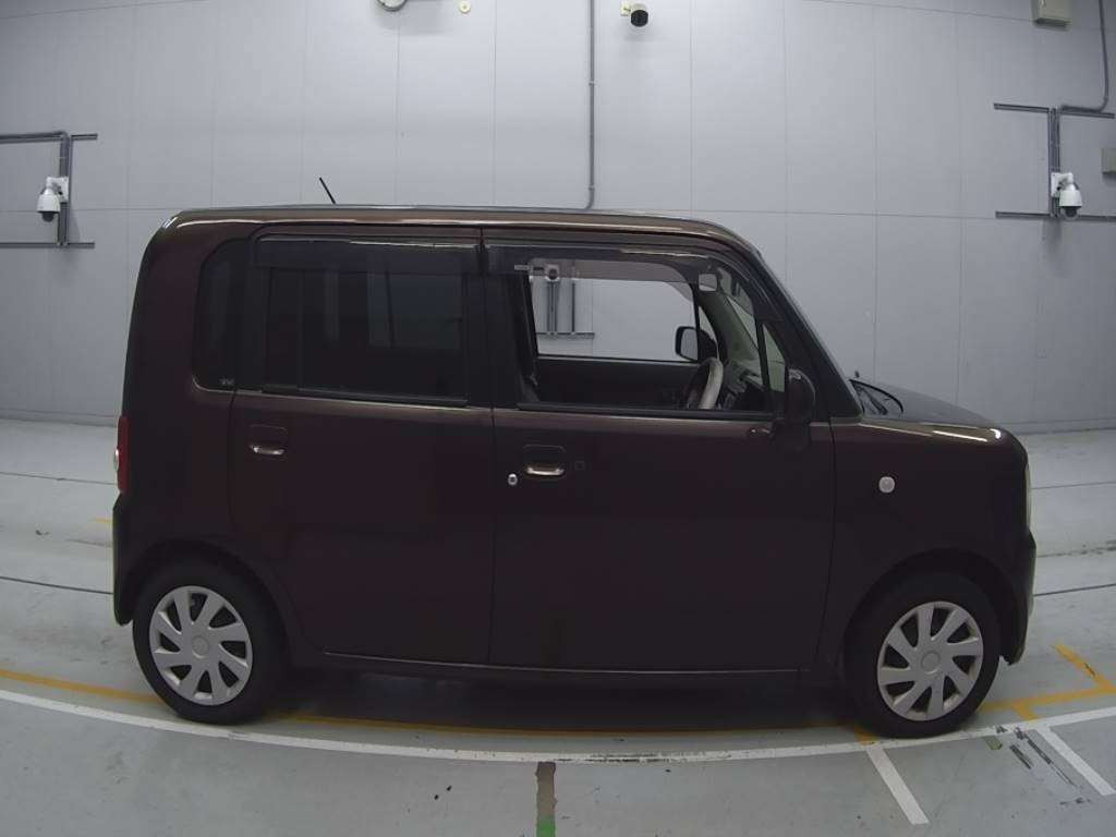 2012 Daihatsu Move Conte L575S[2]