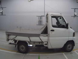 2000 Mitsubishi Minicab Truck