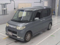 2010 Daihatsu Tanto