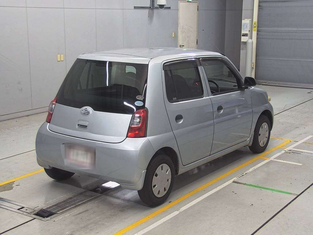 2009 Daihatsu Esse L235S[1]