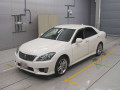 2013 Toyota Crown