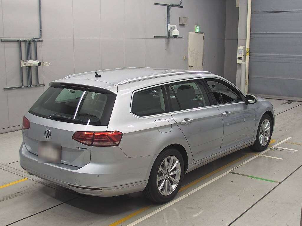 2015 Volkswagen Passat Variant 3CCZE[1]