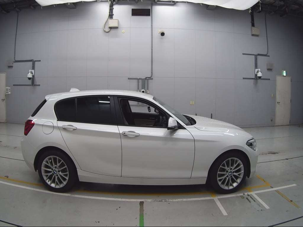 2018 BMW 1 Series 1S20[2]