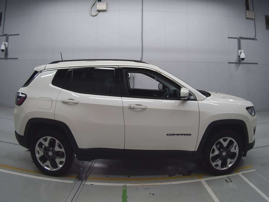 2019 Jeep Compass M624[2]