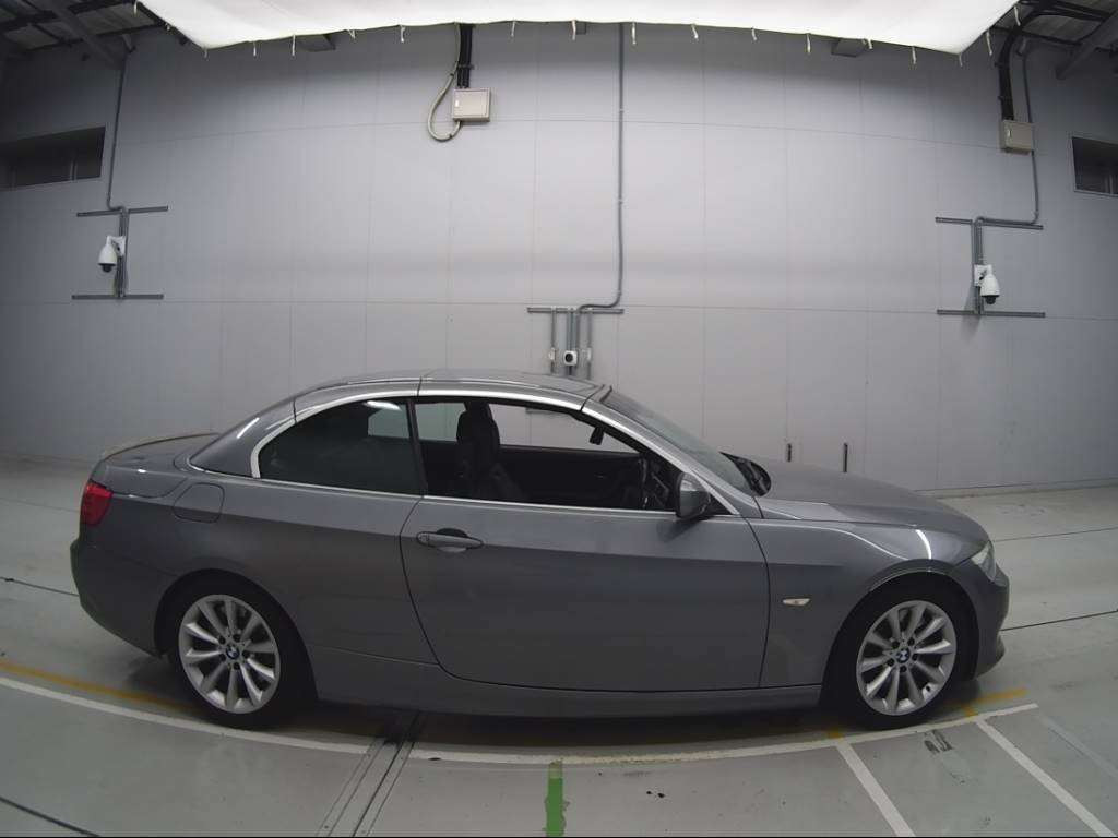 2011 BMW 3 Series DX35[2]