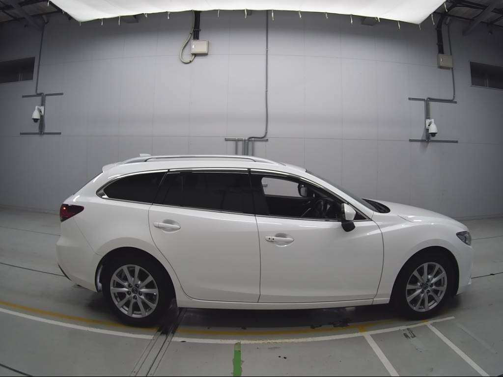 2013 Mazda Atenza Wagon GJ2FW[2]