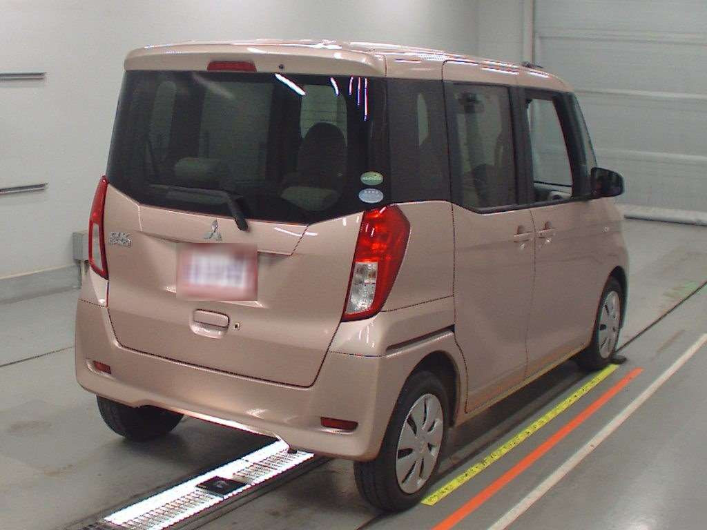 2015 Mitsubishi eK Space B11A[1]