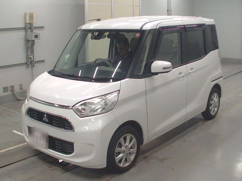 2018 Mitsubishi eK Space B11A[0]