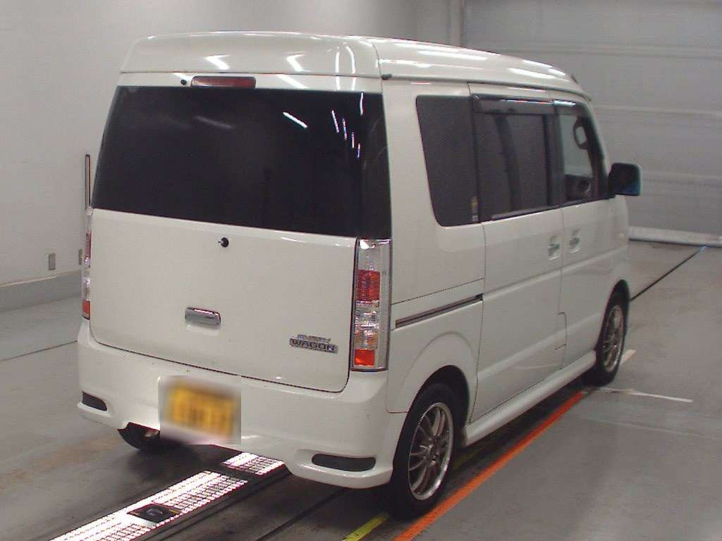 2012 Suzuki Every Wagon DA64W[1]