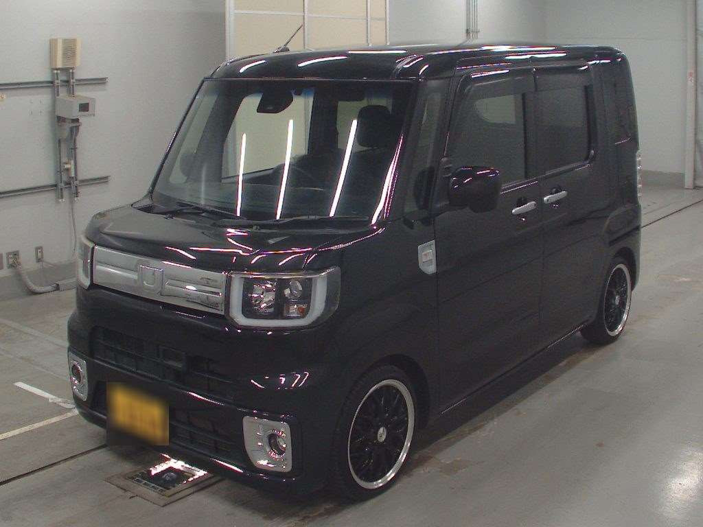 2017 Daihatsu Wake LA700S[0]