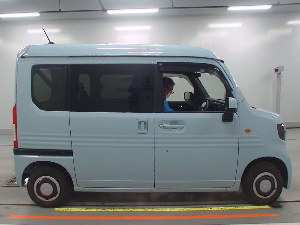 2021 Honda N-Van+Style JJ1[2]