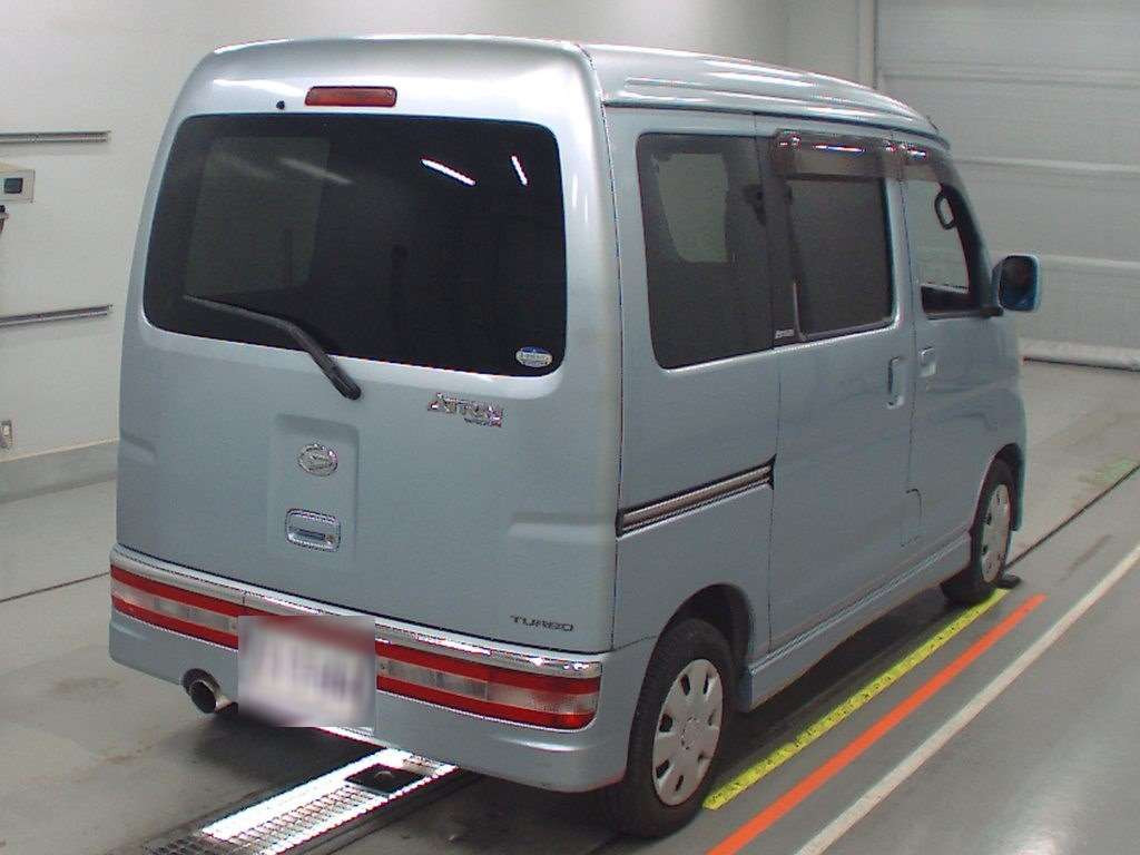 2005 Daihatsu Atrai Wagon S320G[1]