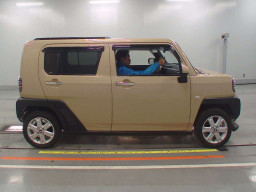 2022 Daihatsu TAFT