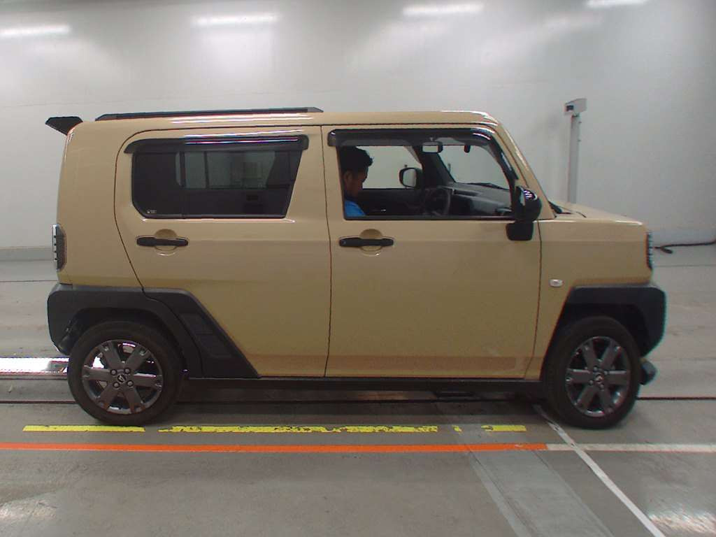 2021 Daihatsu TAFT LA900S[2]