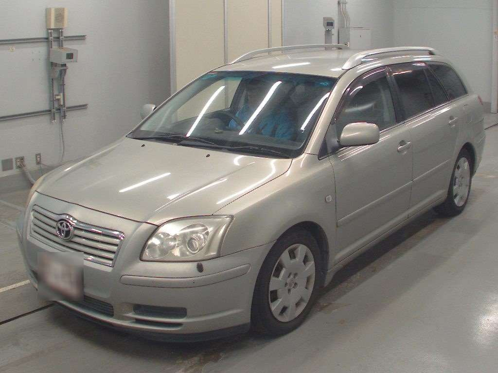 2004 Toyota Avensis Wagon AZT250W[0]