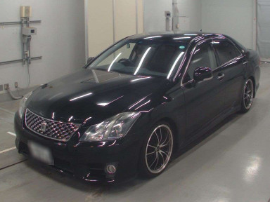 2010 Toyota Crown