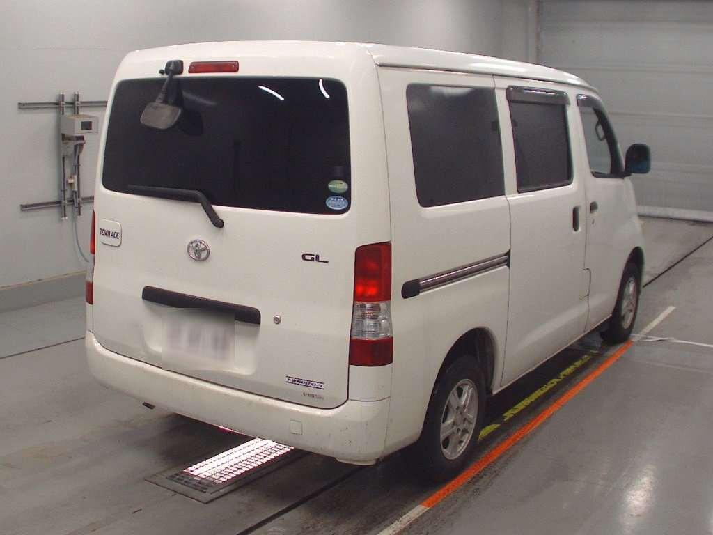 2016 Toyota Townace Van S402M[1]