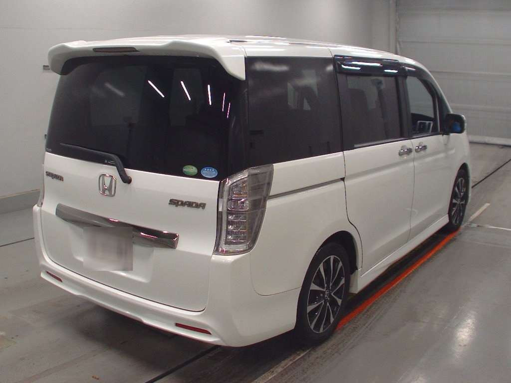 2014 Honda Step WGN Spada RK5[1]