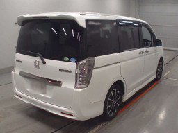 2014 Honda Step WGN Spada