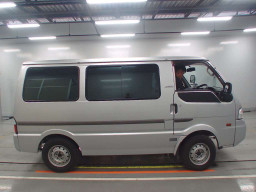 2011 Mazda Bongo Van