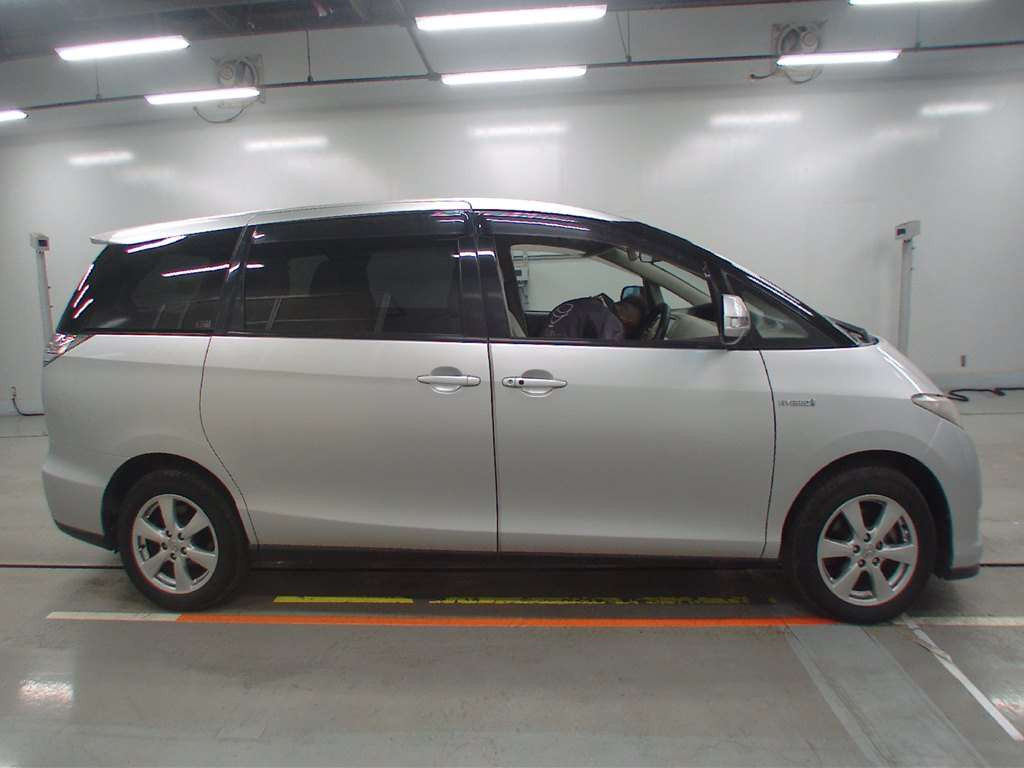 2008 Toyota Estima Hybrid AHR20W[2]