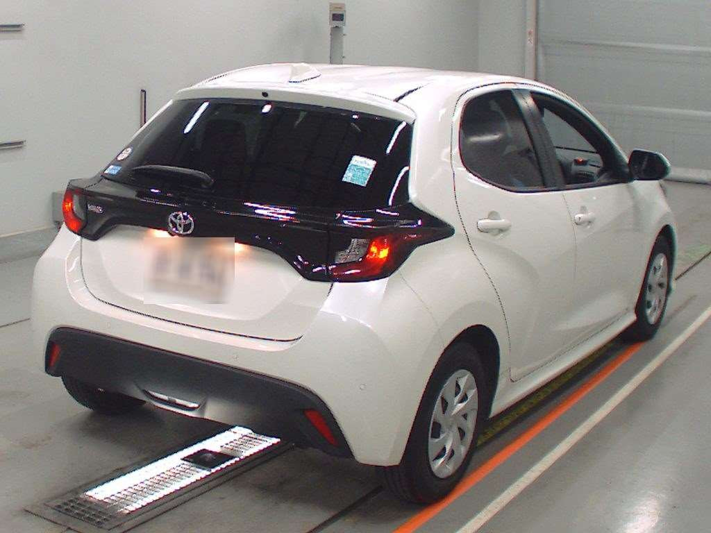 2022 Toyota YARIS KSP210[1]