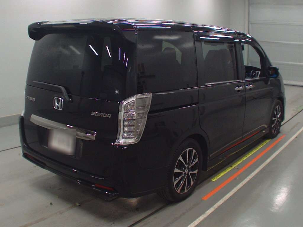 2014 Honda Step WGN Spada RK5[1]