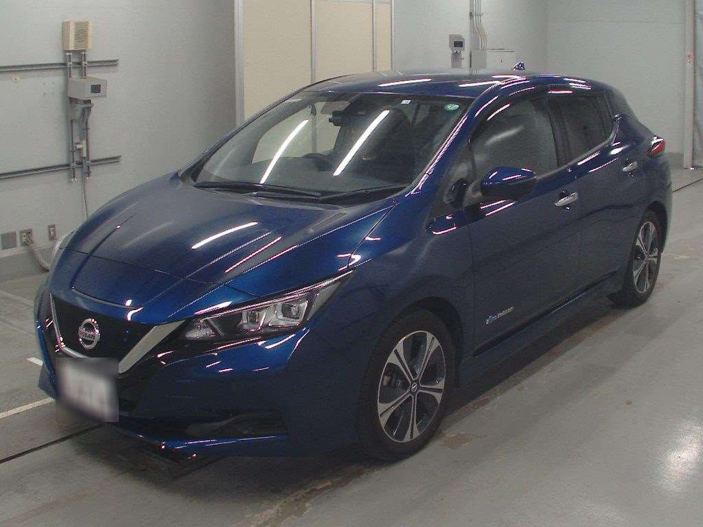 2020 Nissan Leaf ZE1[0]