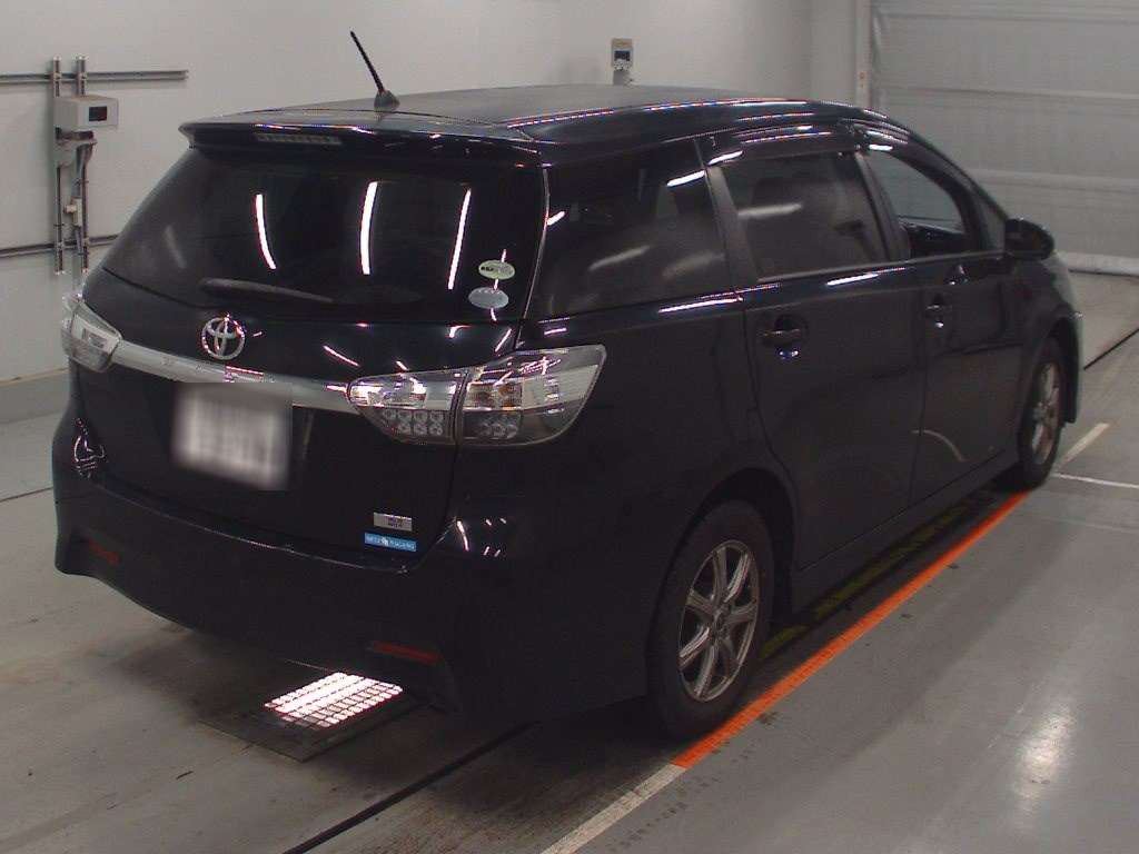 2012 Toyota Wish ZGE25W[1]