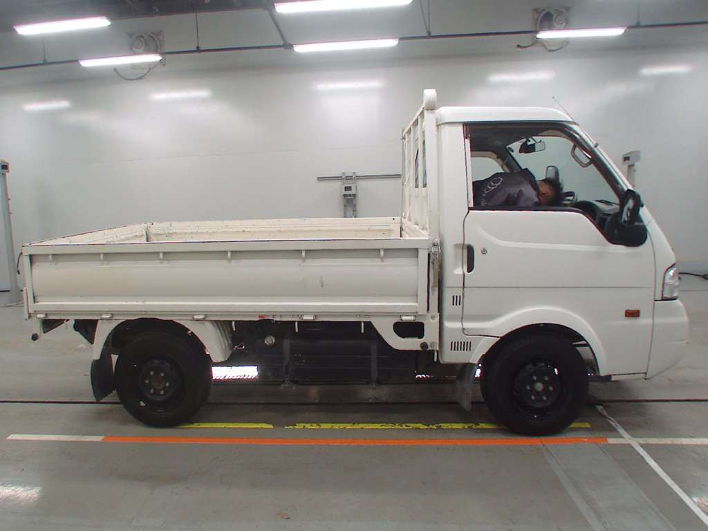 2019 Mazda Bongo Truck SLP2T[2]