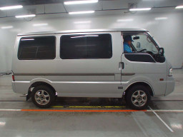 2010 Mazda Bongo Van