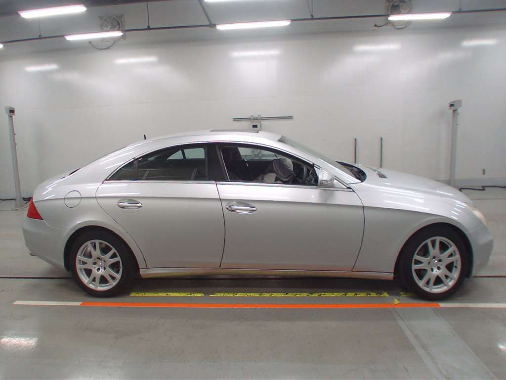 2005 Mercedes Benz Cls-Class 219356C[2]