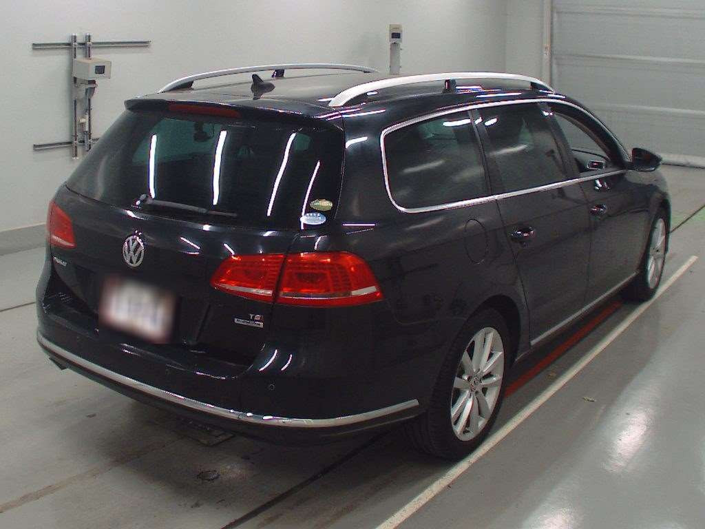 2014 Volkswagen Passat Variant 3CCAX[1]