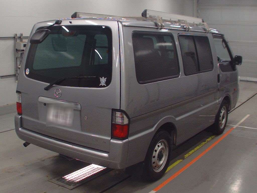 2015 Mazda Bongo Van SKP2V[1]