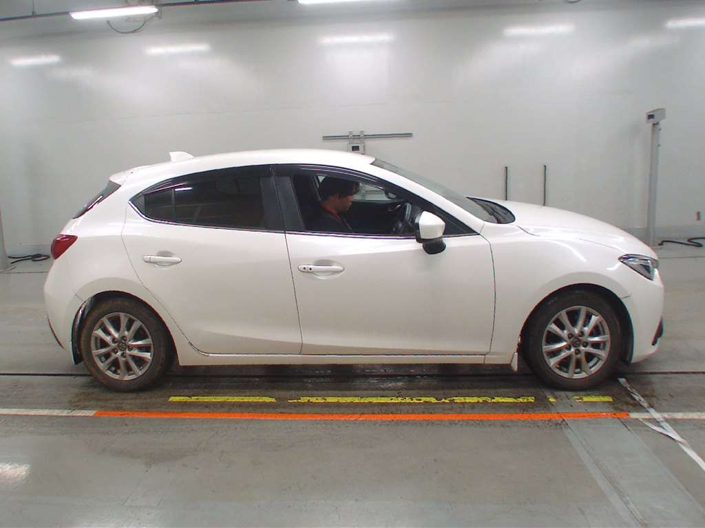 2014 Mazda Axela Sport BM5FS[2]