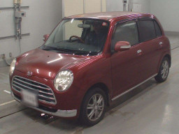 2005 Daihatsu Miragino